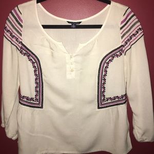 Pretty American Eagle Shirt